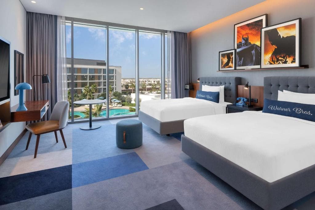 A sample twin room with two 5-foot beds and an outside view for guests to enjoy.
